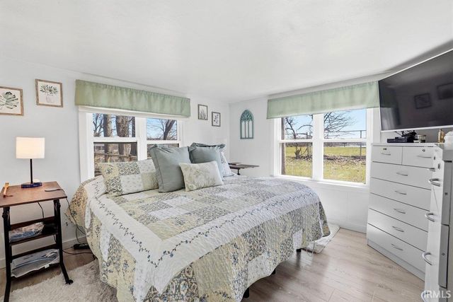 209 S longshore Drive, Walkerton, IN 46574