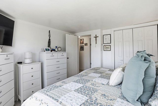 209 S longshore Drive, Walkerton, IN 46574