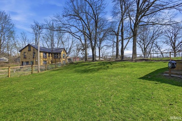 209 S longshore Drive, Walkerton, IN 46574