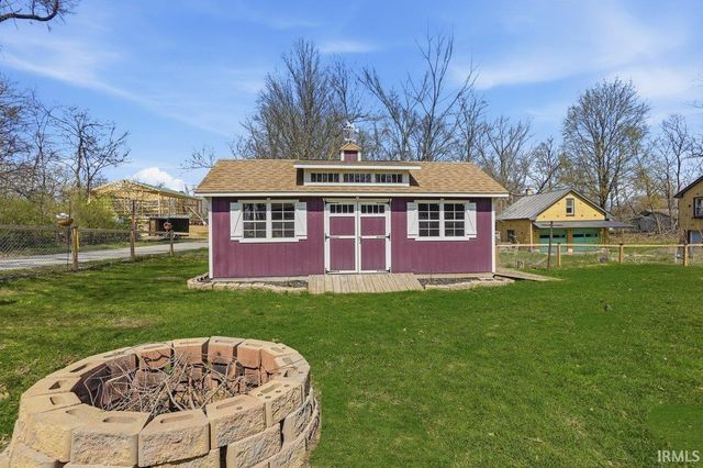 209 S longshore Drive, Walkerton, IN 46574