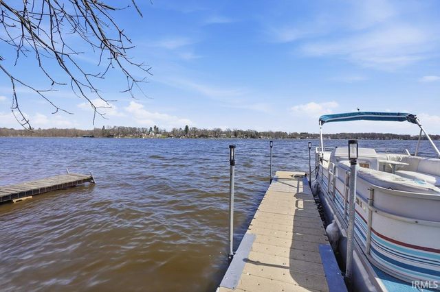 209 S longshore Drive, Walkerton, IN 46574