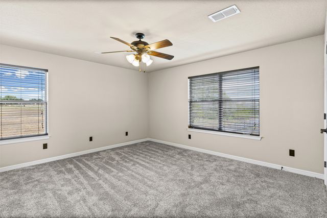 2407 Wills Way Drive, Granbury, TX 76049