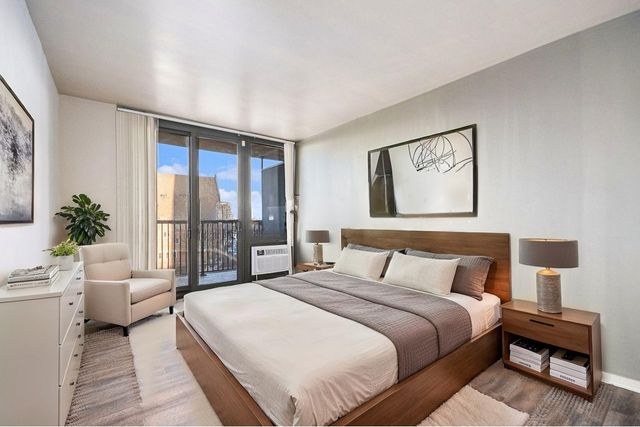 2605 S Indiana Avenue 301, Chicago, IL 60616