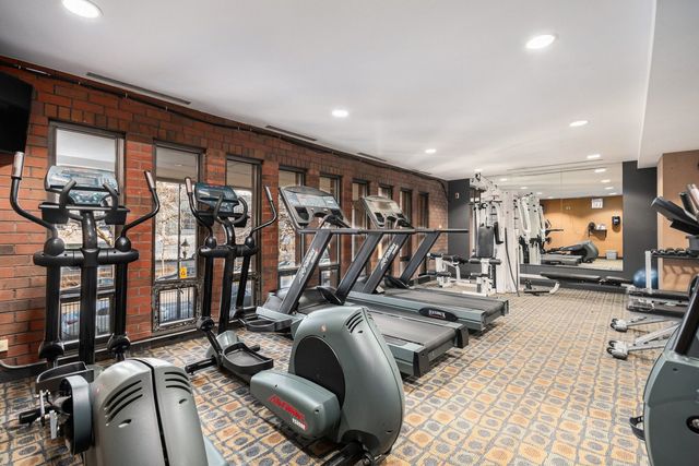 2605 S Indiana Avenue 301, Chicago, IL 60616