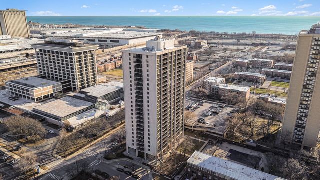 2605 S Indiana Avenue 301, Chicago, IL 60616