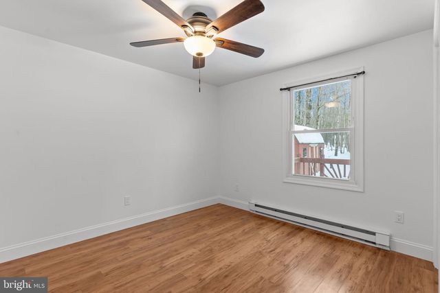 10 WHITE BIRCH WAY, Albrightsville, PA 18210