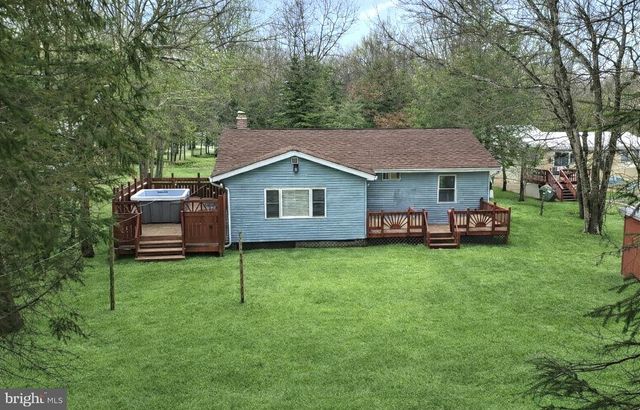 10 WHITE BIRCH WAY, Albrightsville, PA 18210