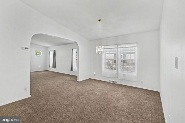 8 WILLIAMS WAY, Sellersville, PA 18960