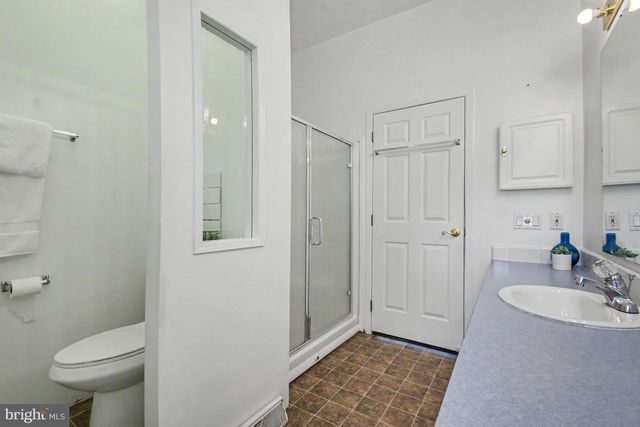 8 WILLIAMS WAY, Sellersville, PA 18960