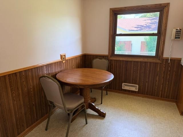 12061 Crooked Lake Boulevard NW, Coon Rapids, MN 55433