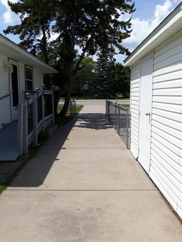 12061 Crooked Lake Boulevard NW, Coon Rapids, MN 55433