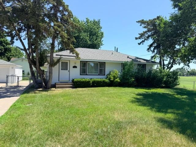 12061 Crooked Lake Boulevard NW, Coon Rapids, MN 55433