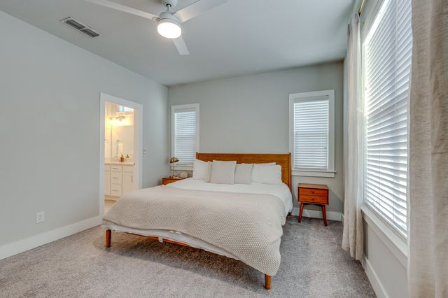 761 Cottage Park Dr, Nashville, TN 37207