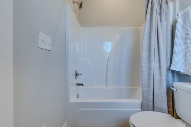 761 Cottage Park Dr, Nashville, TN 37207