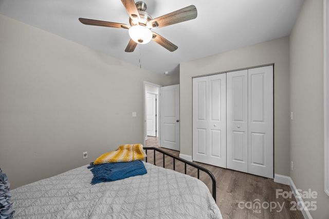 458 Summer Road, Hendersonville, NC 28792