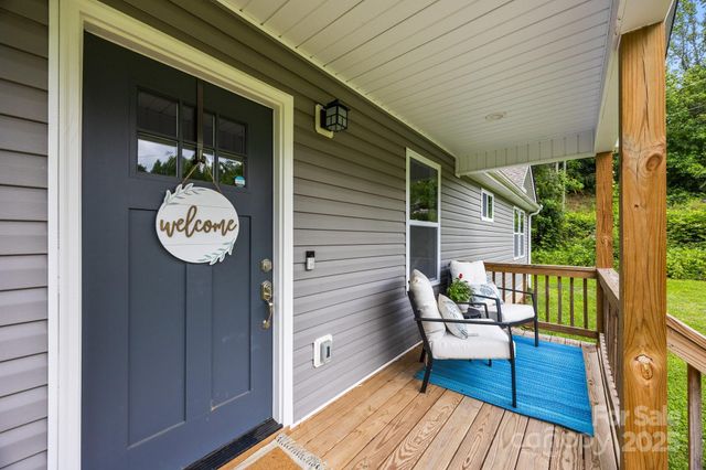 458 Summer Road, Hendersonville, NC 28792