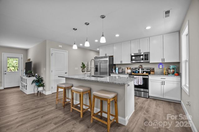 458 Summer Road, Hendersonville, NC 28792
