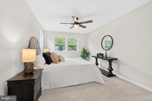 2518 DARTMOUTH WOODS RD, Wilmington, DE 19810