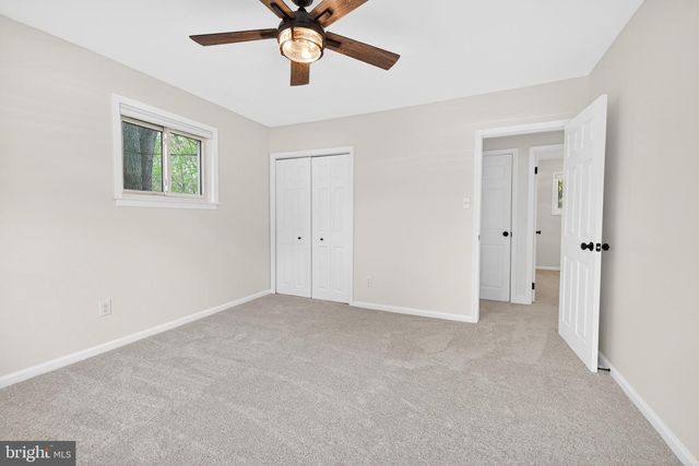 2518 DARTMOUTH WOODS RD, Wilmington, DE 19810