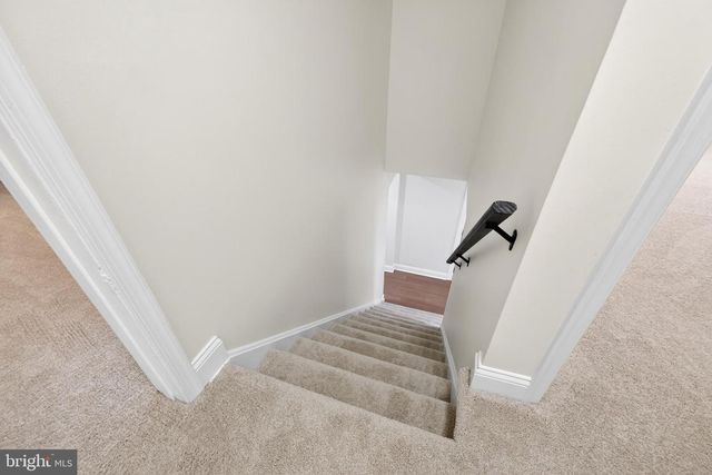2518 DARTMOUTH WOODS RD, Wilmington, DE 19810