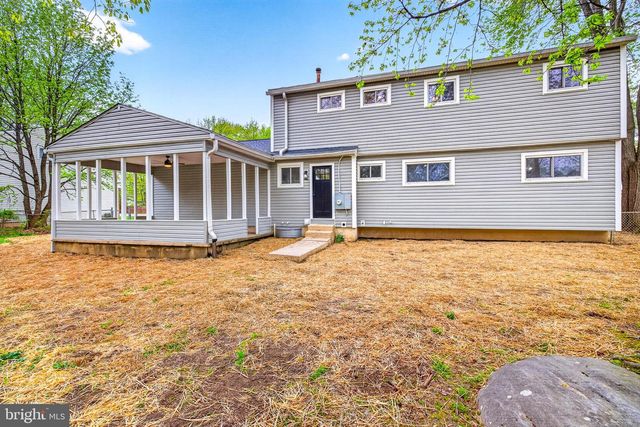 2518 DARTMOUTH WOODS RD, Wilmington, DE 19810