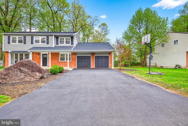 2518 DARTMOUTH WOODS RD, Wilmington, DE 19810
