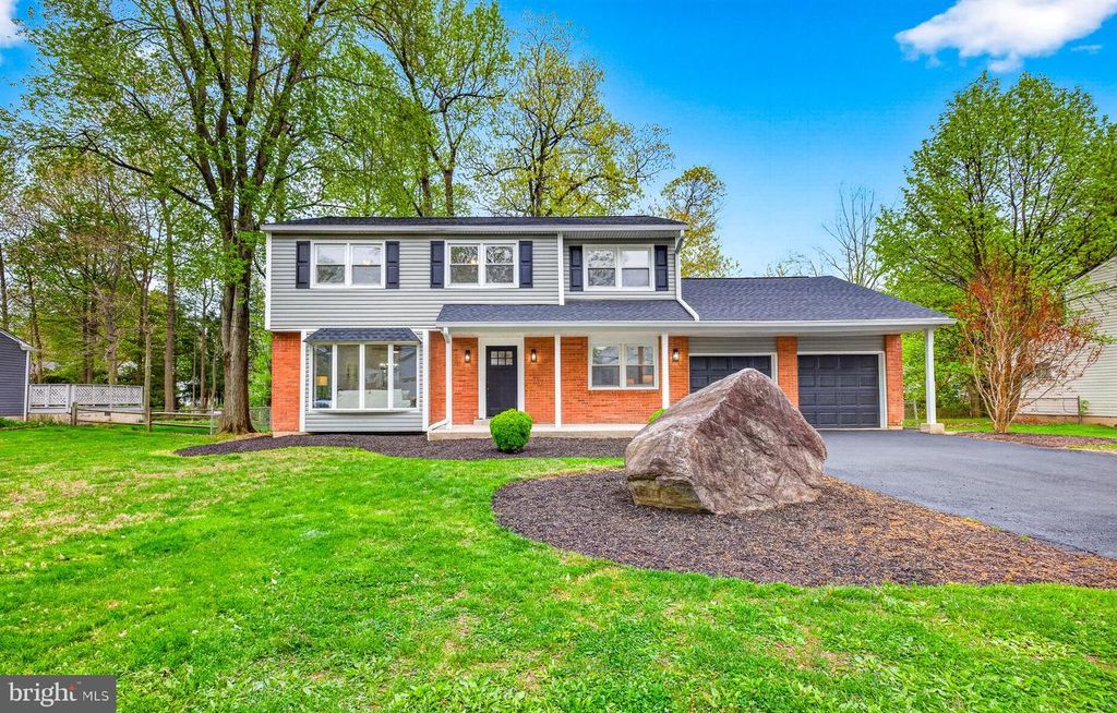 2518 DARTMOUTH WOODS RD, Wilmington, DE 19810