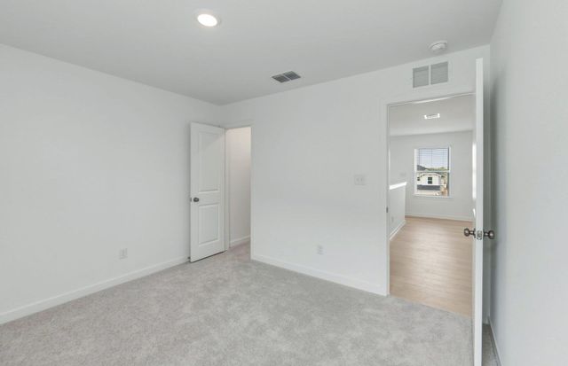 559 Kapok ST, Buda, TX 76610