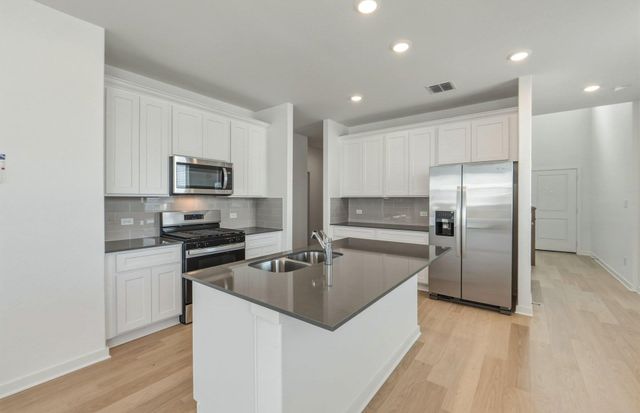 559 Kapok ST, Buda, TX 76610