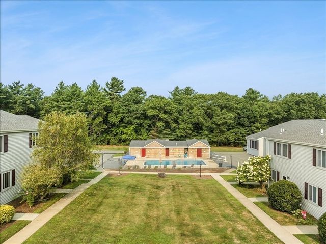 168 Hart St 23, Taunton, MA 02780