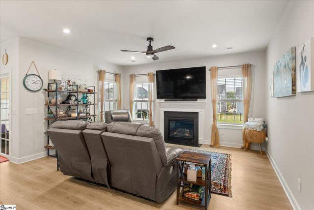 1225 Fiddletree Lane, Woodruff, SC 29388
