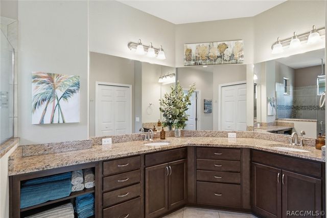 1540 W Caroline Path, Lecanto, FL 34461