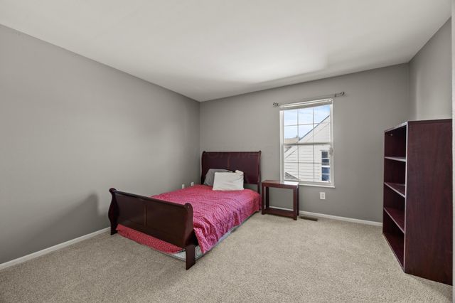 4462 Alameda Drive, Grove City, OH 43123