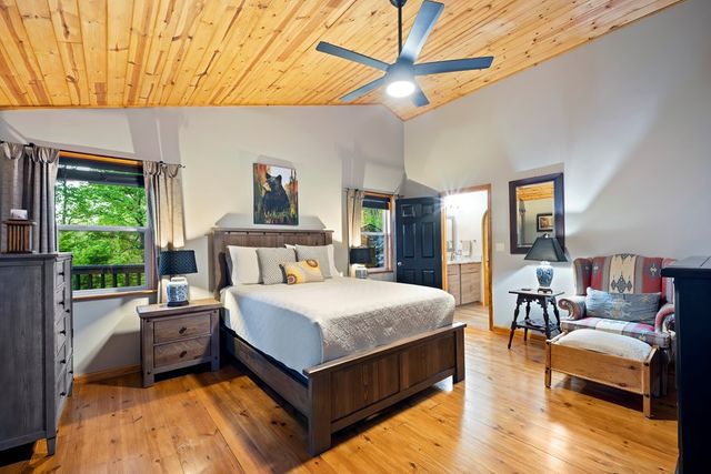 288 Sunny View Drive, Blairsville, GA 30512