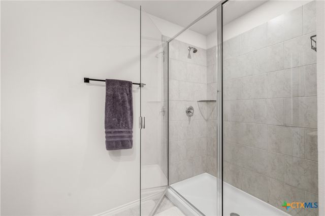 583 Taggart Trail, Jarrell, TX 76537