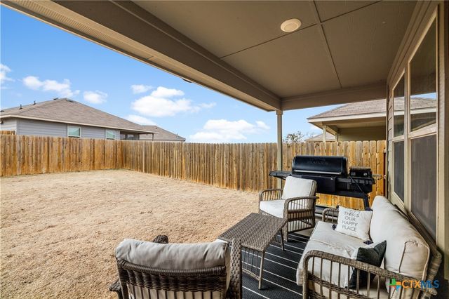 583 Taggart Trail, Jarrell, TX 76537