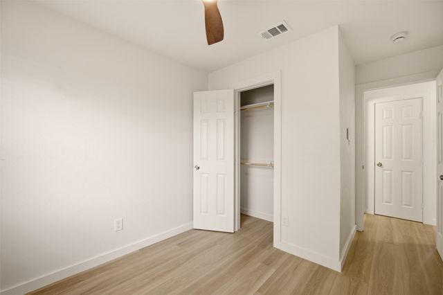 908 Isbell Road D, Fort Worth, TX 76114