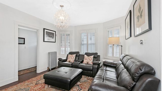 132 Myrtle St 2, Waltham, MA 02453