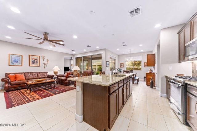 5660 S Wind Cave Trail, Tucson, AZ 85747