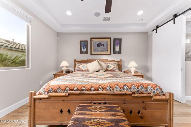 5660 S Wind Cave Trail, Tucson, AZ 85747