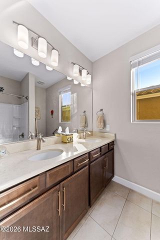 5660 S Wind Cave Trail, Tucson, AZ 85747