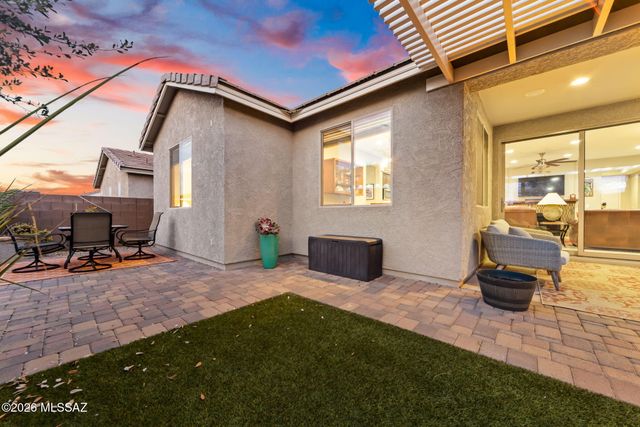 5660 S Wind Cave Trail, Tucson, AZ 85747