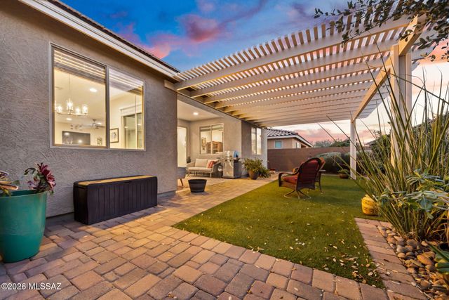 5660 S Wind Cave Trail, Tucson, AZ 85747