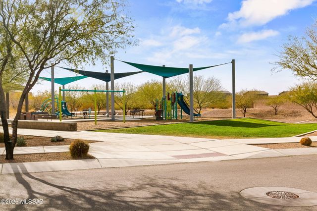 5660 S Wind Cave Trail, Tucson, AZ 85747