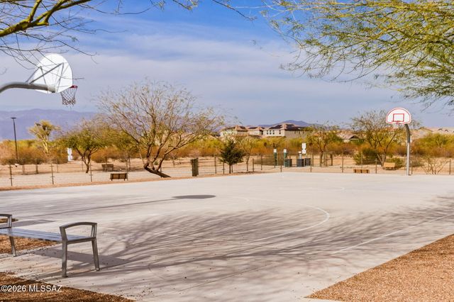 5660 S Wind Cave Trail, Tucson, AZ 85747