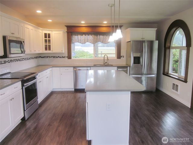 3410 State Route 508, Onalaska, WA 98570