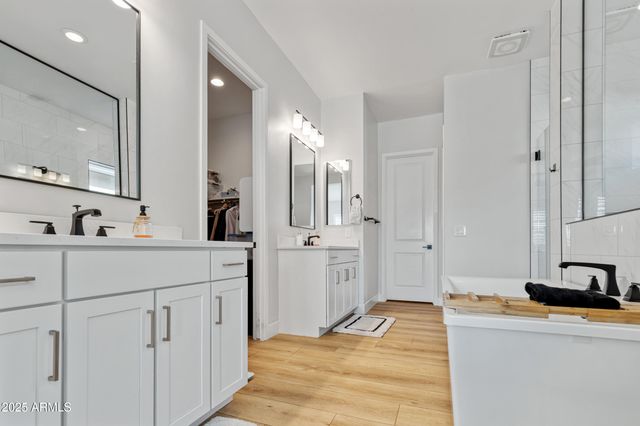 4630 S FERRIC --, Mesa, AZ 85212