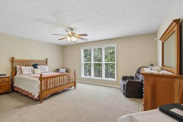 9670 Coles Ferry Pike, Lebanon, TN 37087