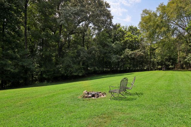 9670 Coles Ferry Pike, Lebanon, TN 37087