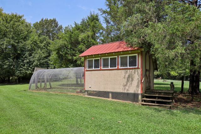 9670 Coles Ferry Pike, Lebanon, TN 37087